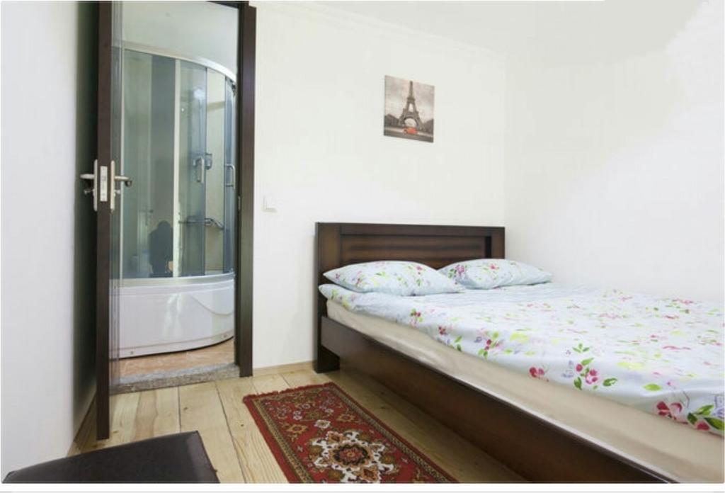 Old Tbilisi Trio Apartments 객실 사진